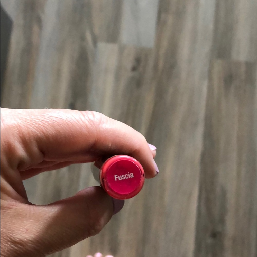 Lipsense